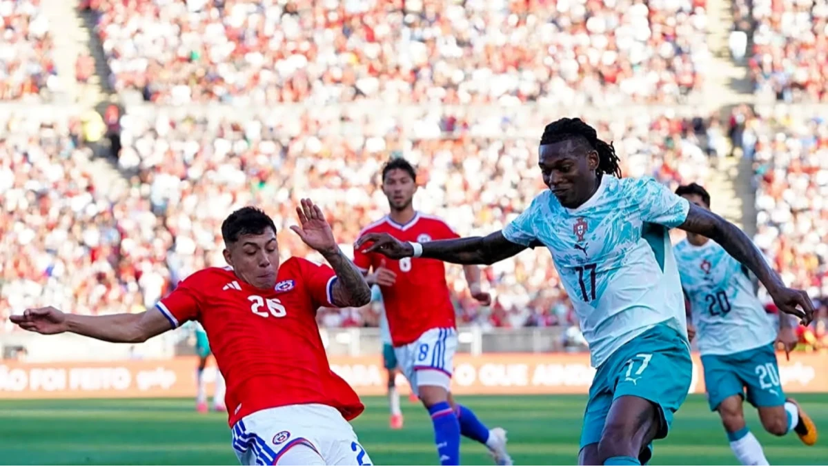 رافائيل لياو يتلقى ضربة قوية قبل كأس العالم 2026 بعد طرده مع منتخب البرتغال 1 portugal v chile international friendly 1